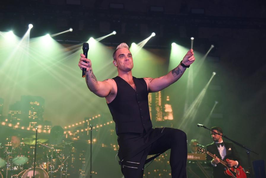 Robbie Williams: un video per dire addio al suo cane