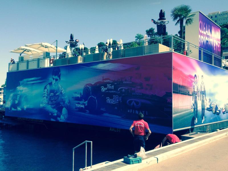Paddock Red Bull