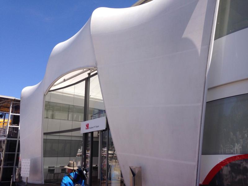 Paddock Sauber