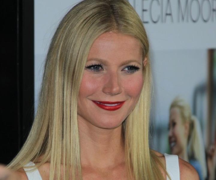 Gwyneth Paltrow: un bagno con oli essenziali