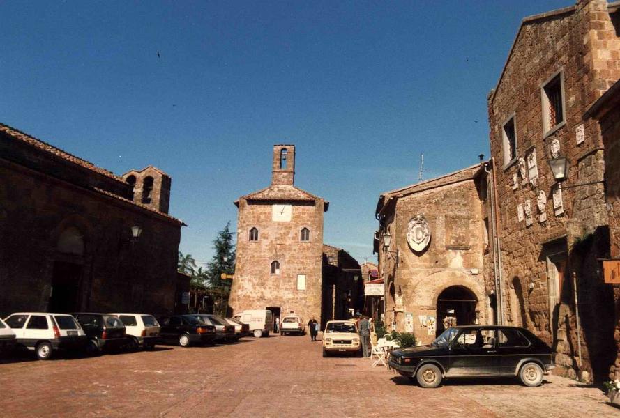 1. Sovana, Toscana