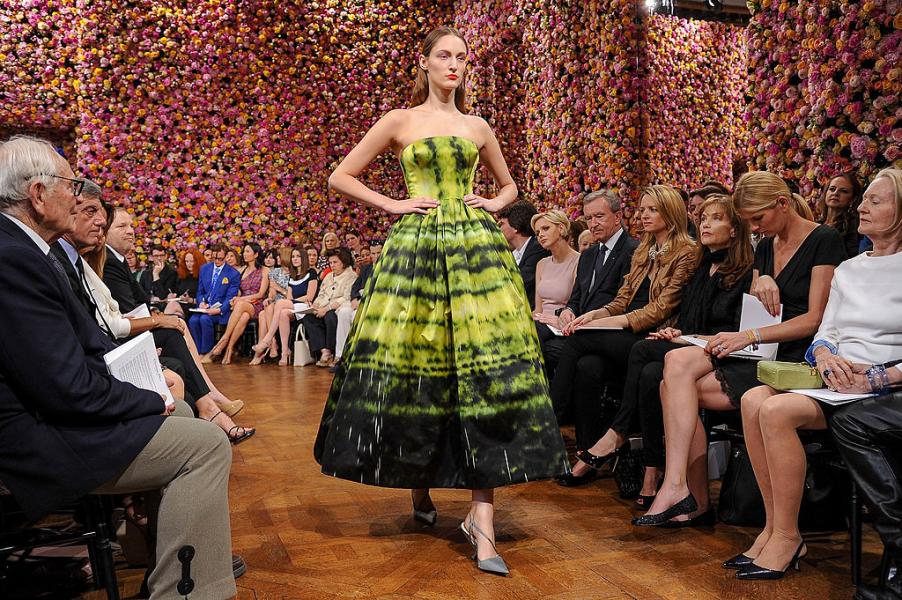 CHRISTIAN DIOR HAUTE COUTURE FALL 2013