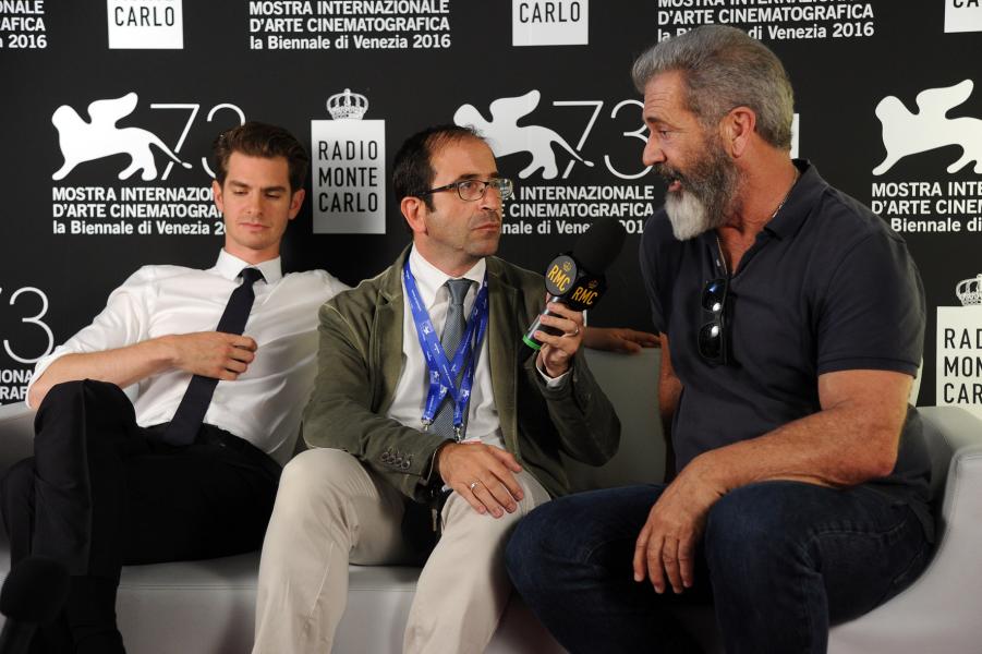 Mel Gibson de Andrew Garfield al radiocall di RMC