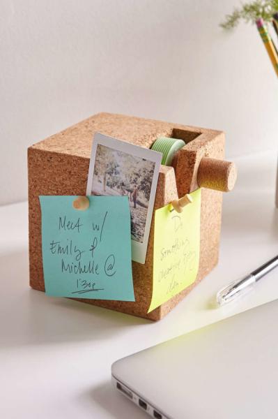 3. Organizzatore da scrivania