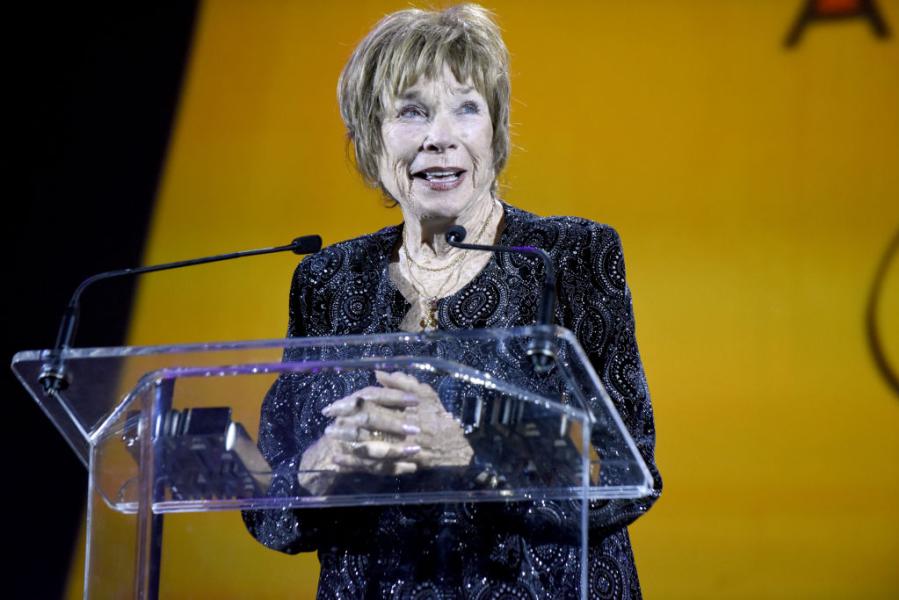 SHIRLEY MACLAINE
