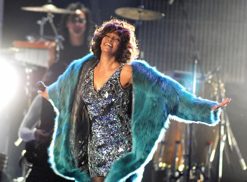  Whitney Houston 