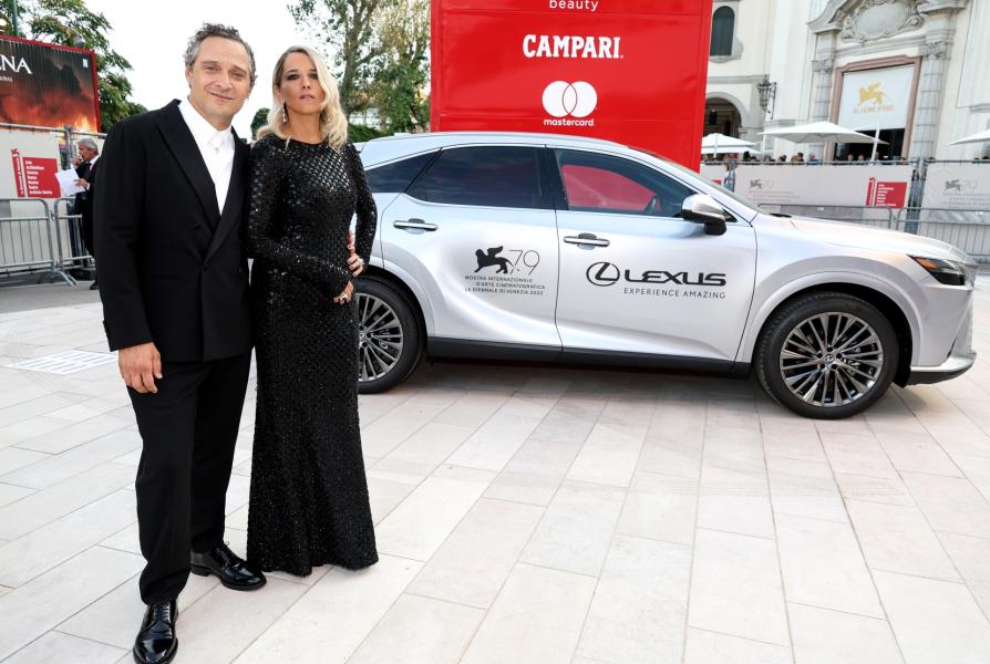 Claudio Santamaria e Francesca Barra