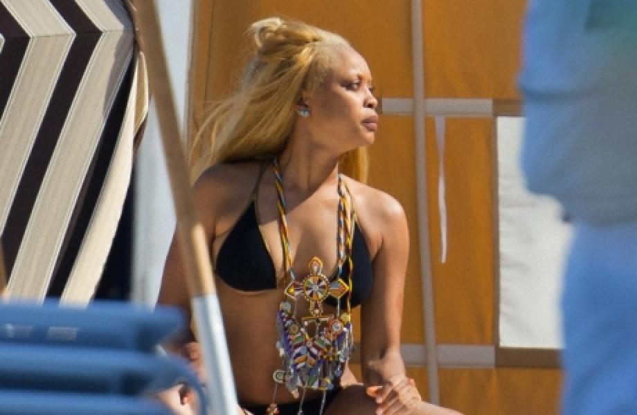 Erykah Badu 
