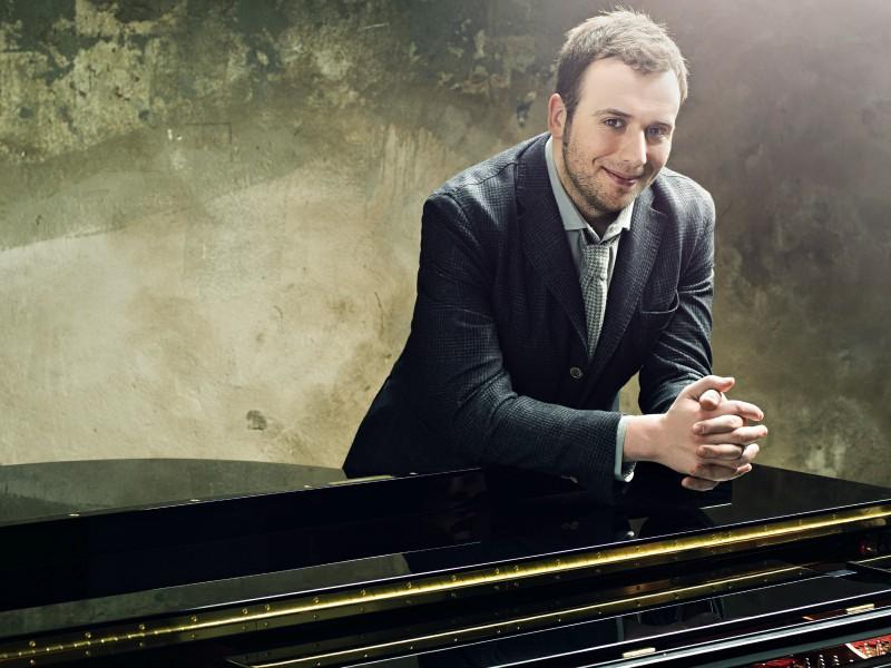 Raphael Gualazzi