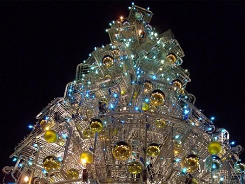 alberi-natale-più-originali-della-storia-7 carrelli della spesa