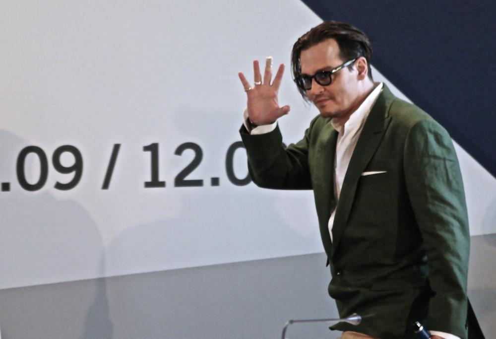 E finalmente arriva Johnny (Depp)